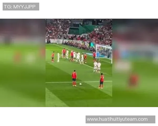 门德斯闪耀登场仅7分钟任意球世界波助巴黎领先