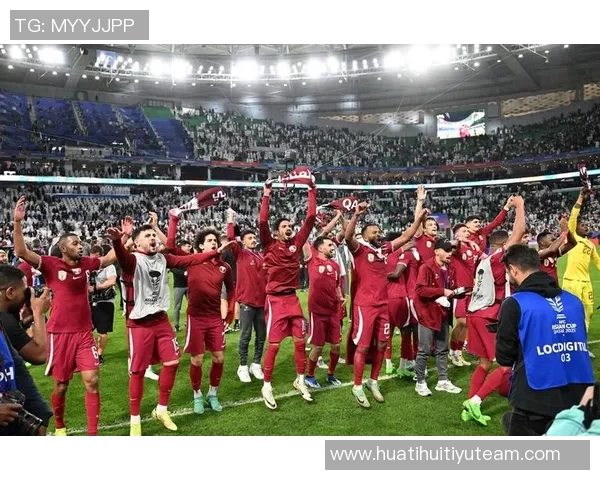 巴勒斯坦队终结59年不胜历史1-0战胜卡塔尔队喜迎胜利