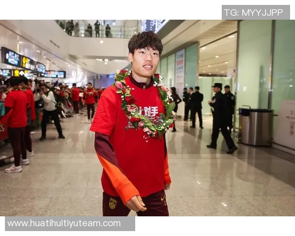 媒体人透露泰山与贺一然转会费达成一致但舆论影响高层决策