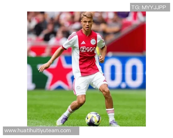 德天空报道法兰克福计划今夏引进阿贾克斯17岁中场新星斯图尔